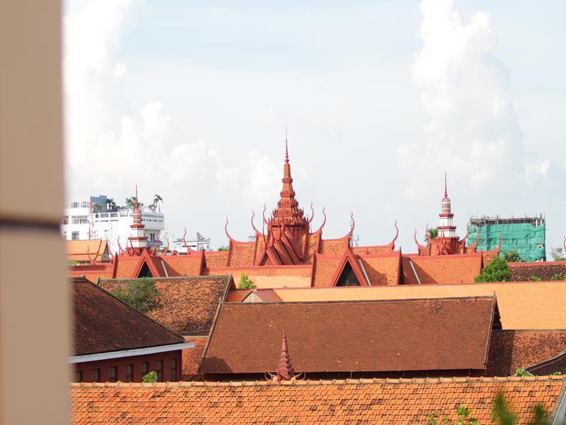 G Eleven Hotel Phnom Penh Zewnętrze zdjęcie