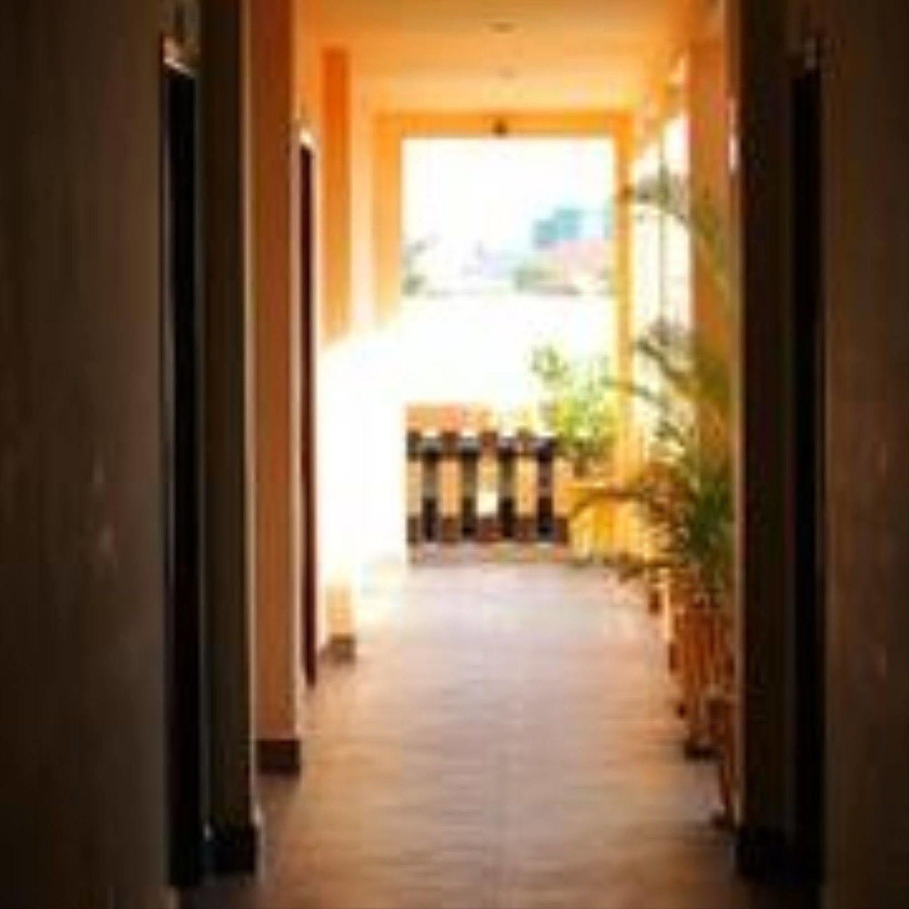 G Eleven Hotel Phnom Penh Zewnętrze zdjęcie