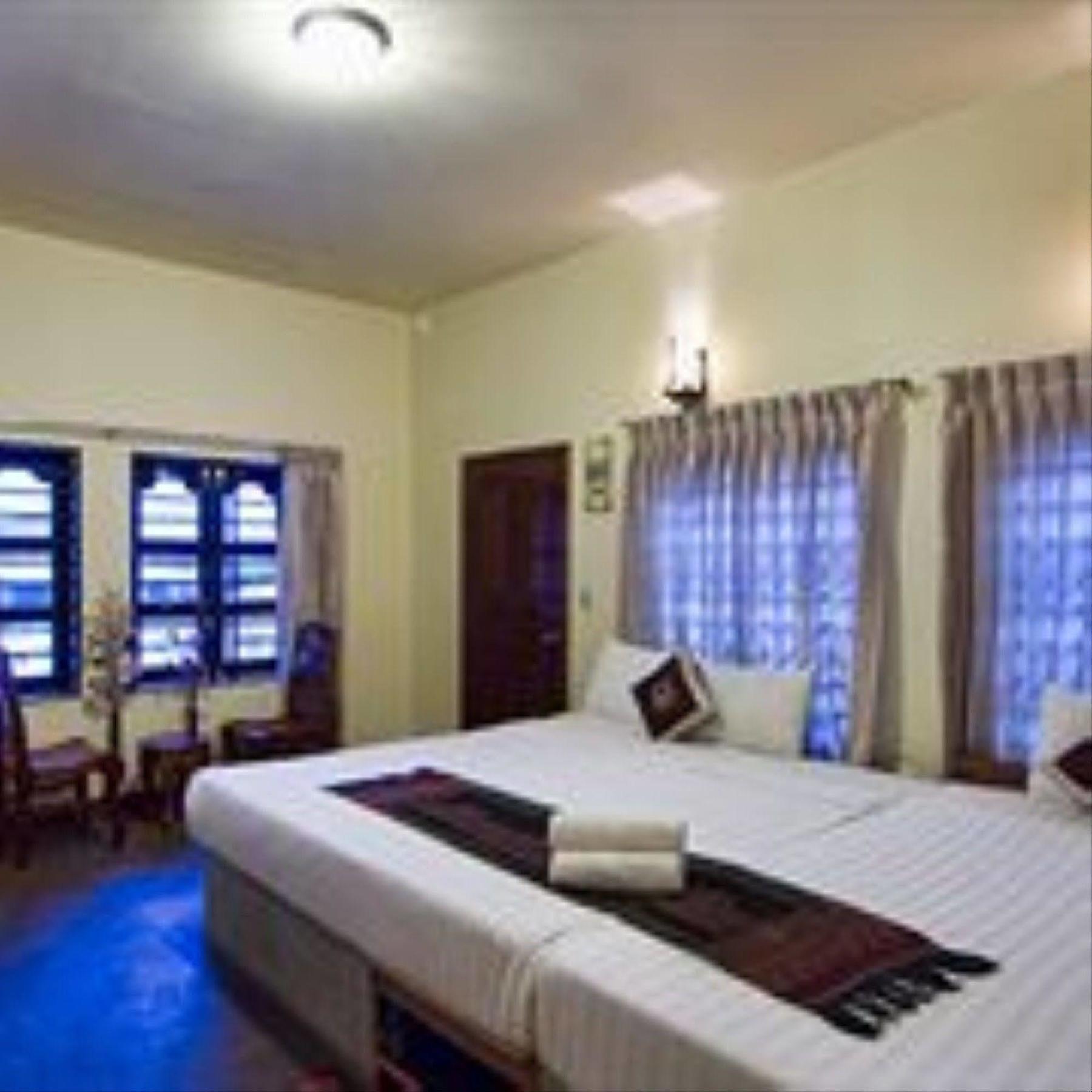 G Eleven Hotel Phnom Penh Zewnętrze zdjęcie