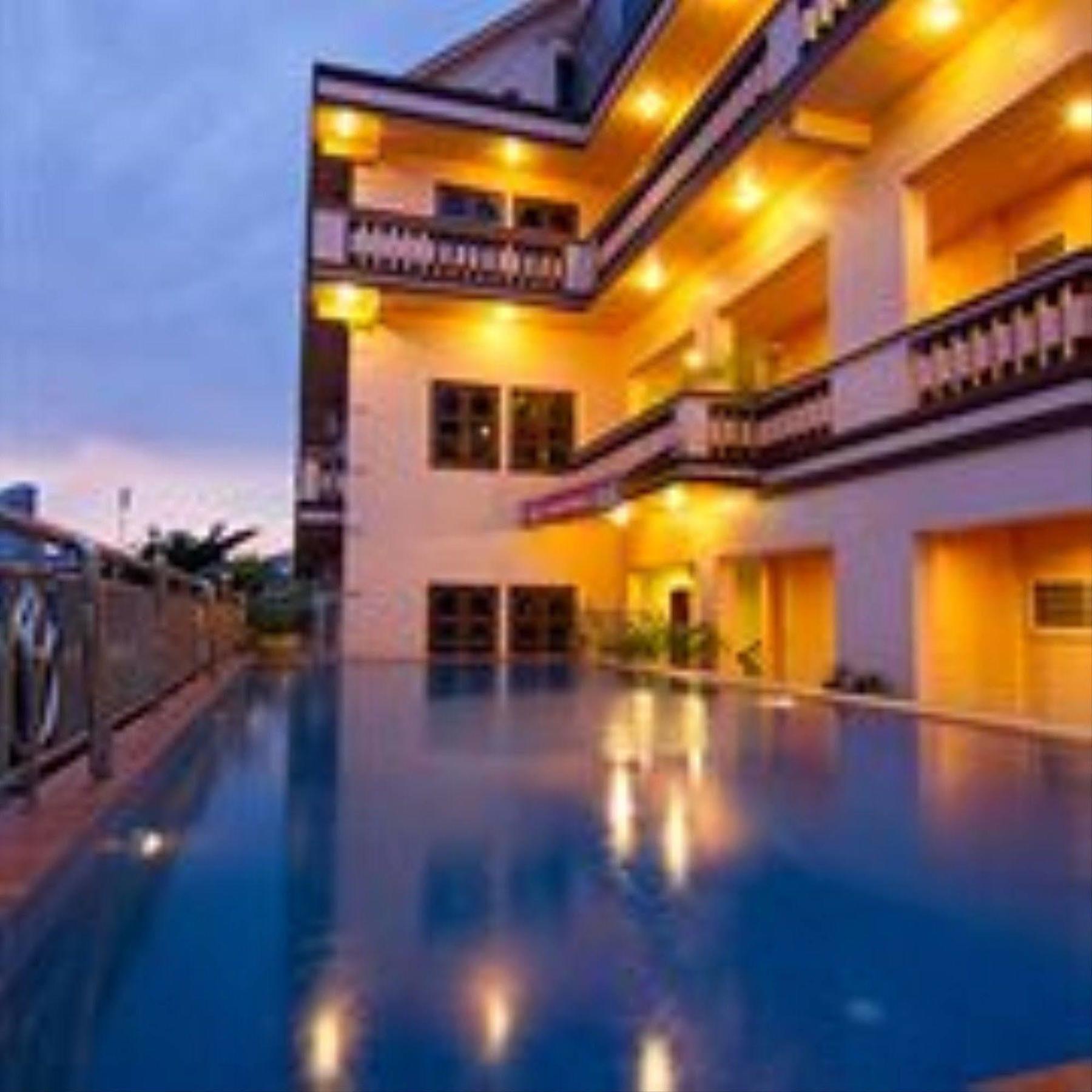 G Eleven Hotel Phnom Penh Zewnętrze zdjęcie