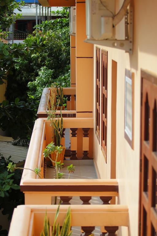 G Eleven Hotel Phnom Penh Zewnętrze zdjęcie