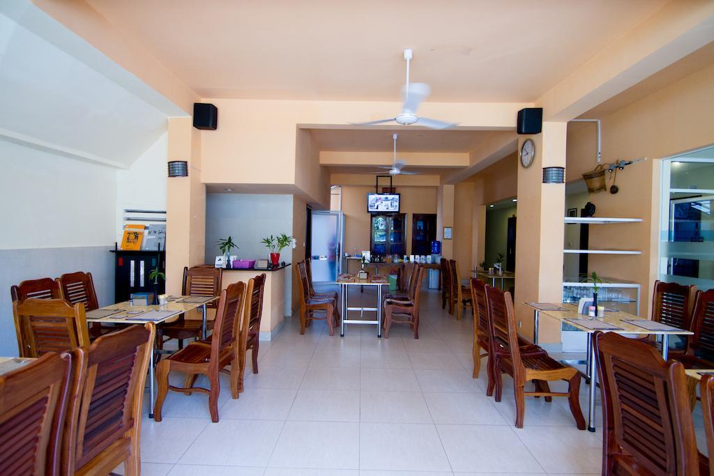 G Eleven Hotel Phnom Penh Zewnętrze zdjęcie