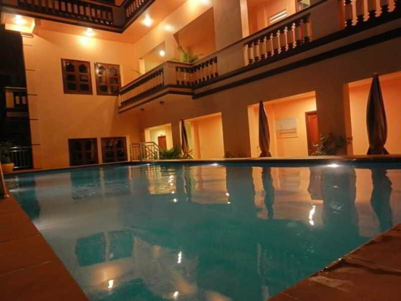 G Eleven Hotel Phnom Penh Zewnętrze zdjęcie